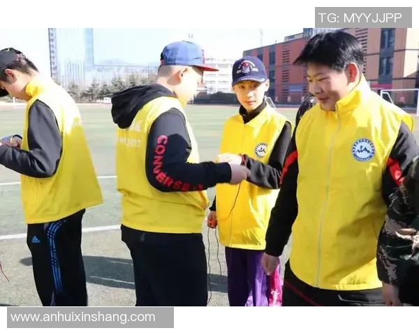 小学生班级足球队队名创意大赛让我们一起为梦想起航